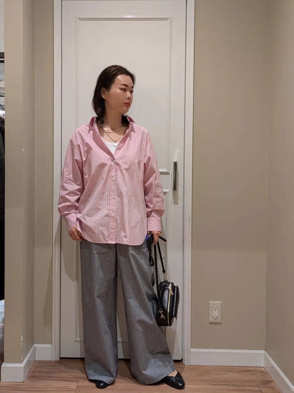 23区 L スタッフn コーディネート画像