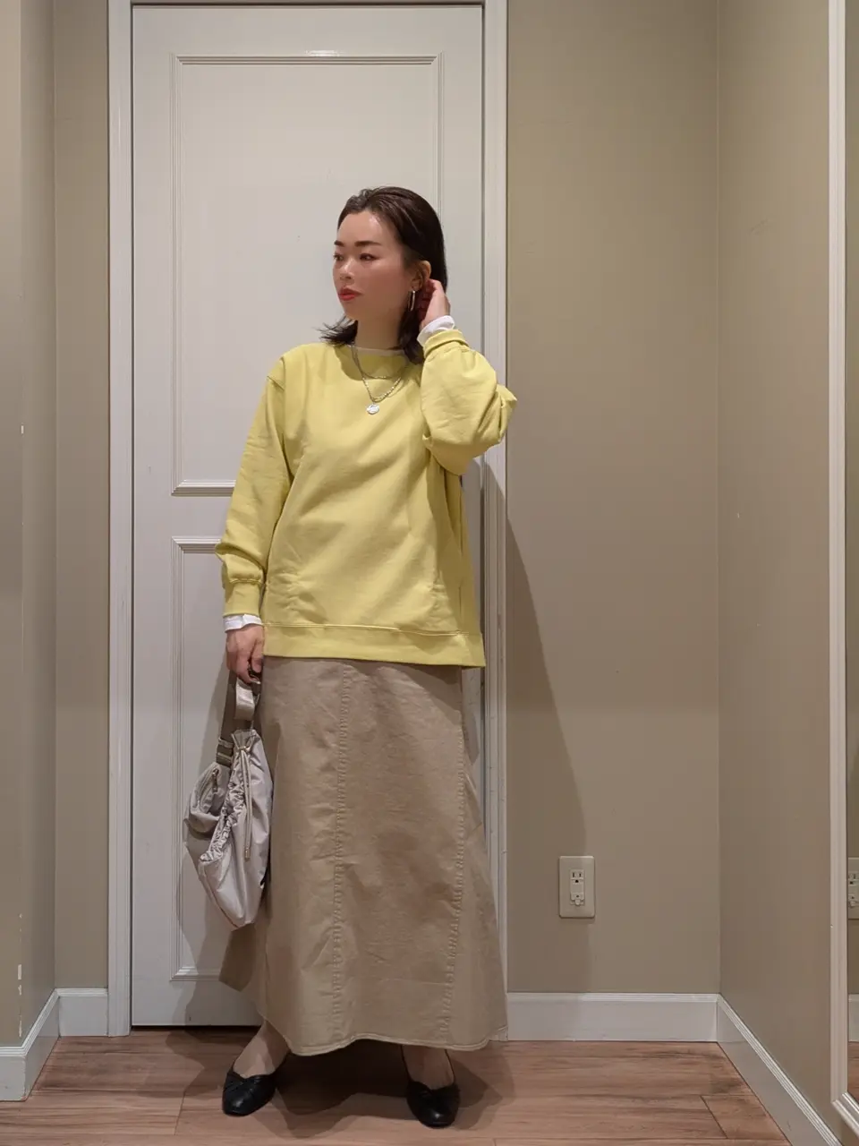 23区 L スタッフn コーディネート画像