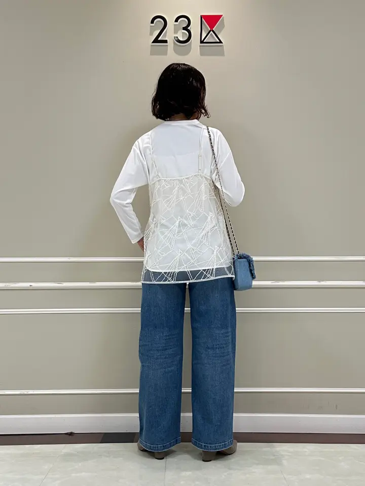 23区 助川 コーディネート画像