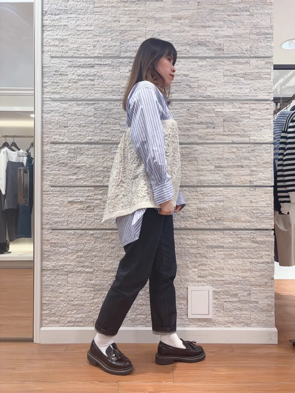 23区 犬塚 コーディネート画像