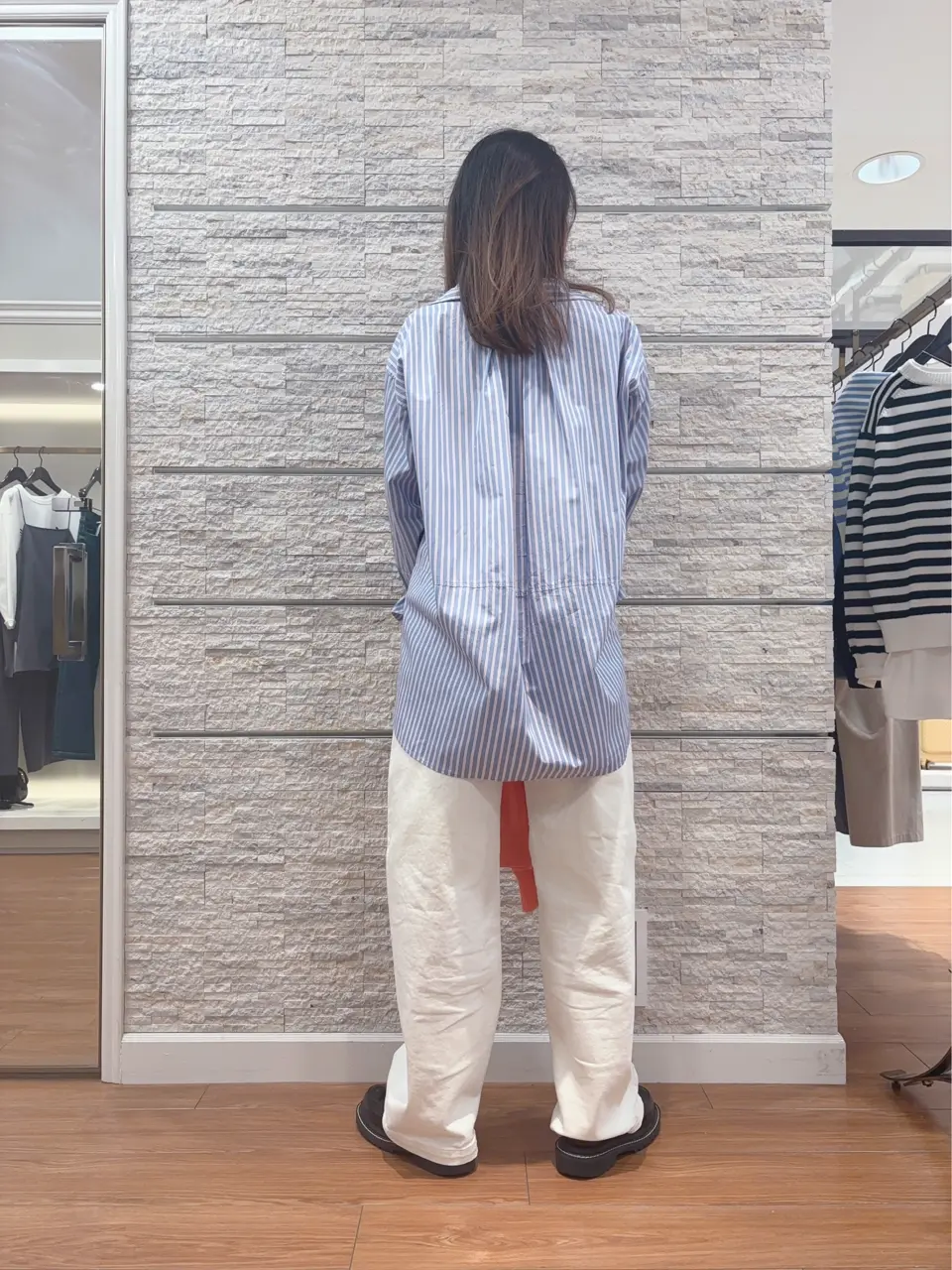 23区 犬塚 コーディネート画像