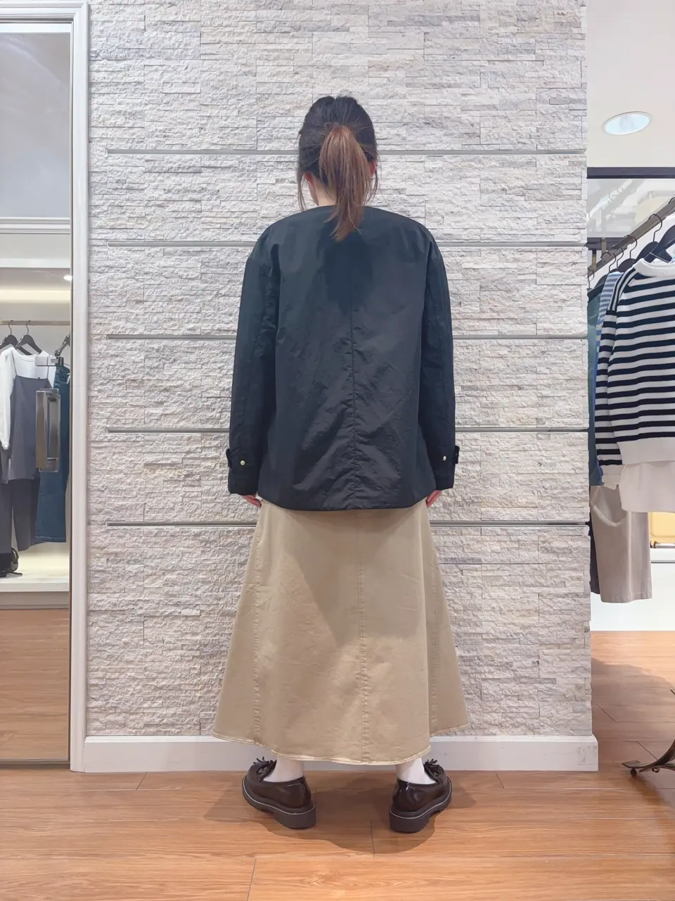 23区 犬塚 コーディネート画像