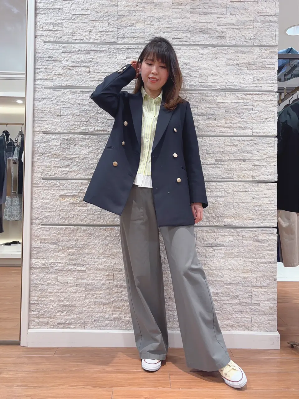 23区 犬塚 コーディネート画像