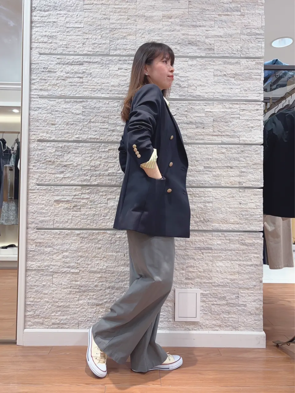 23区 犬塚 コーディネート画像