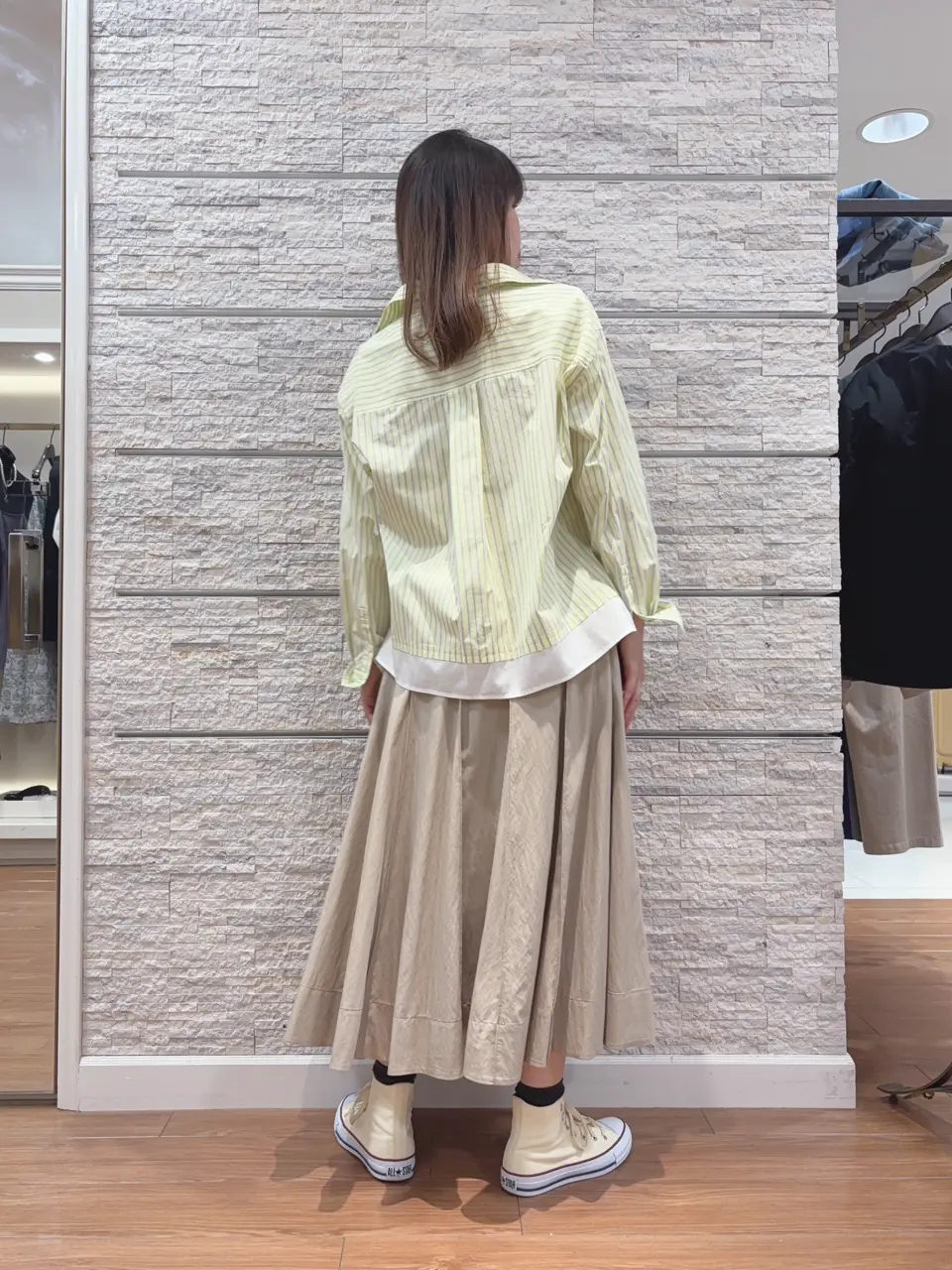 23区 犬塚 コーディネート画像