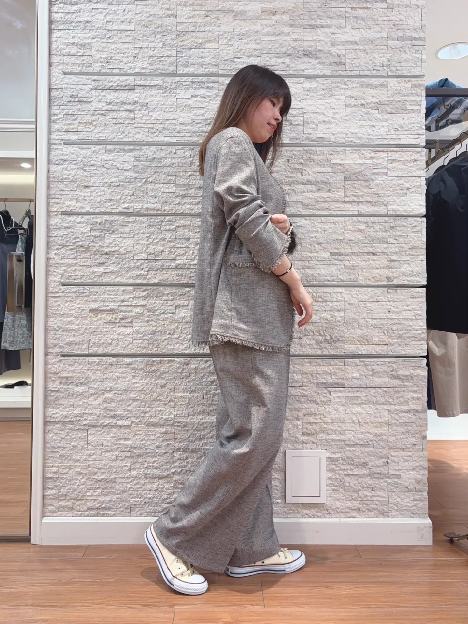 23区 犬塚 コーディネート画像