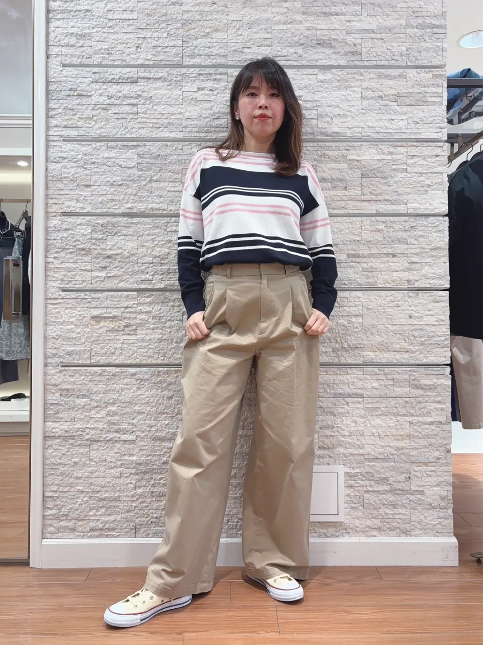 23区 犬塚 コーディネート画像