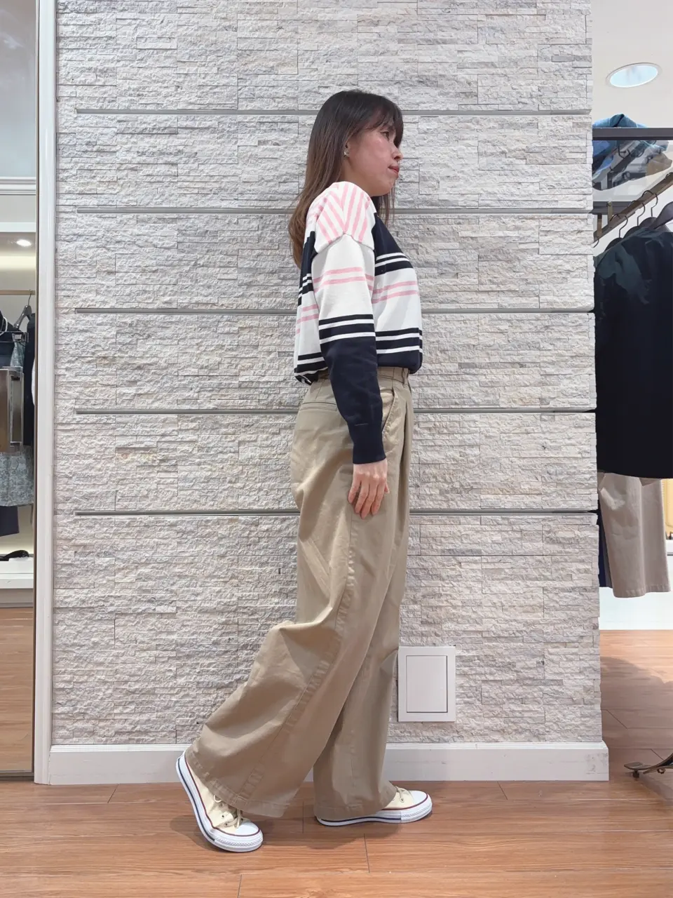 23区 犬塚 コーディネート画像