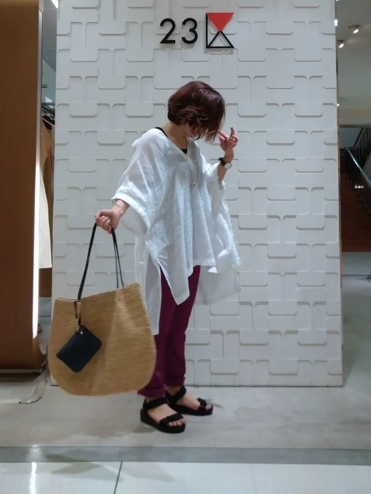  スタッフ コーディネート画像