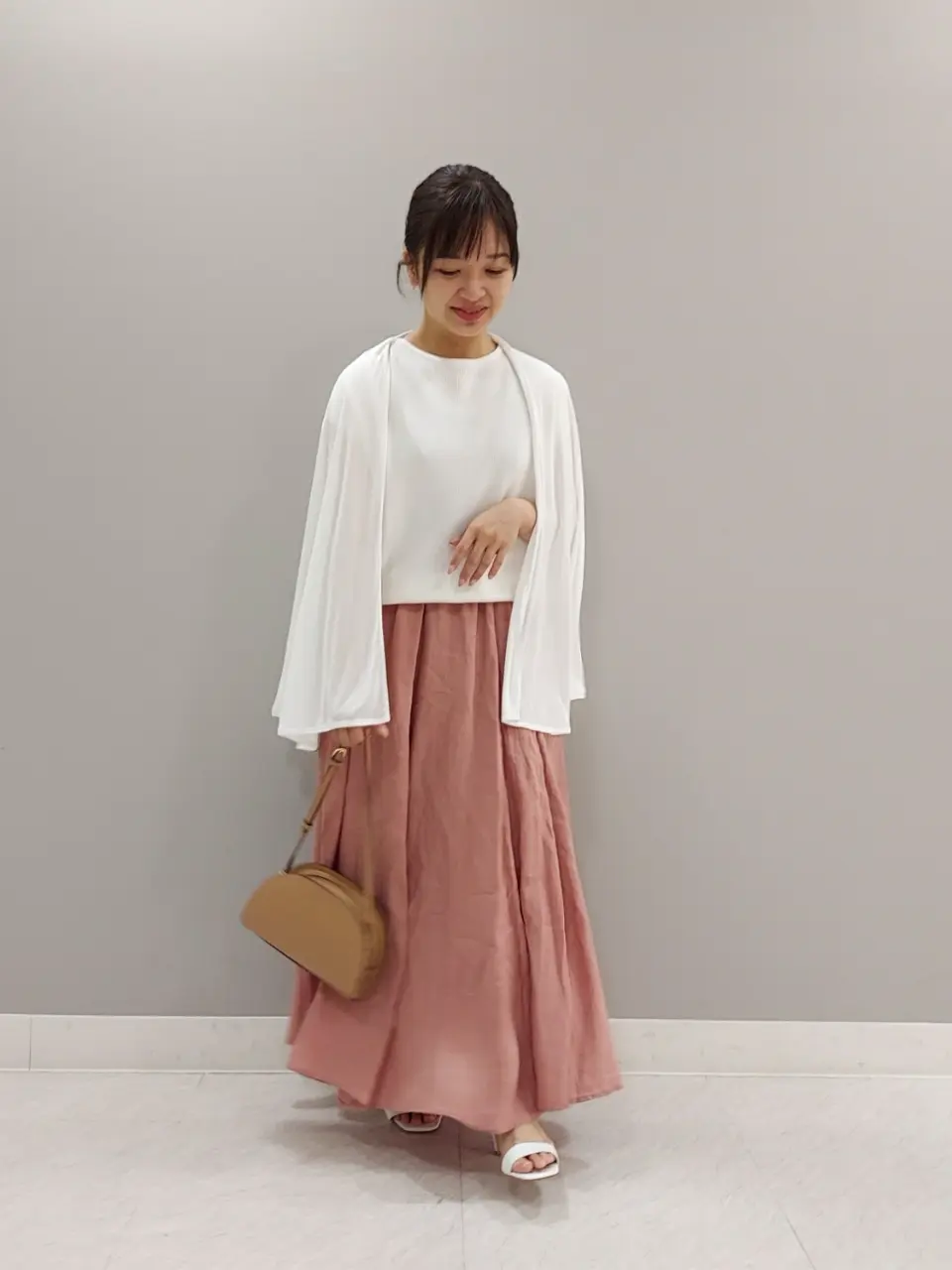  阿多 コーディネート画像