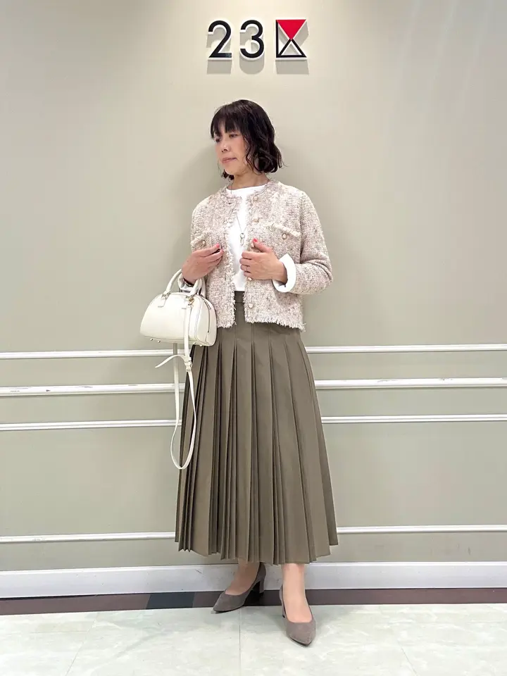 23区 助川 コーディネート画像