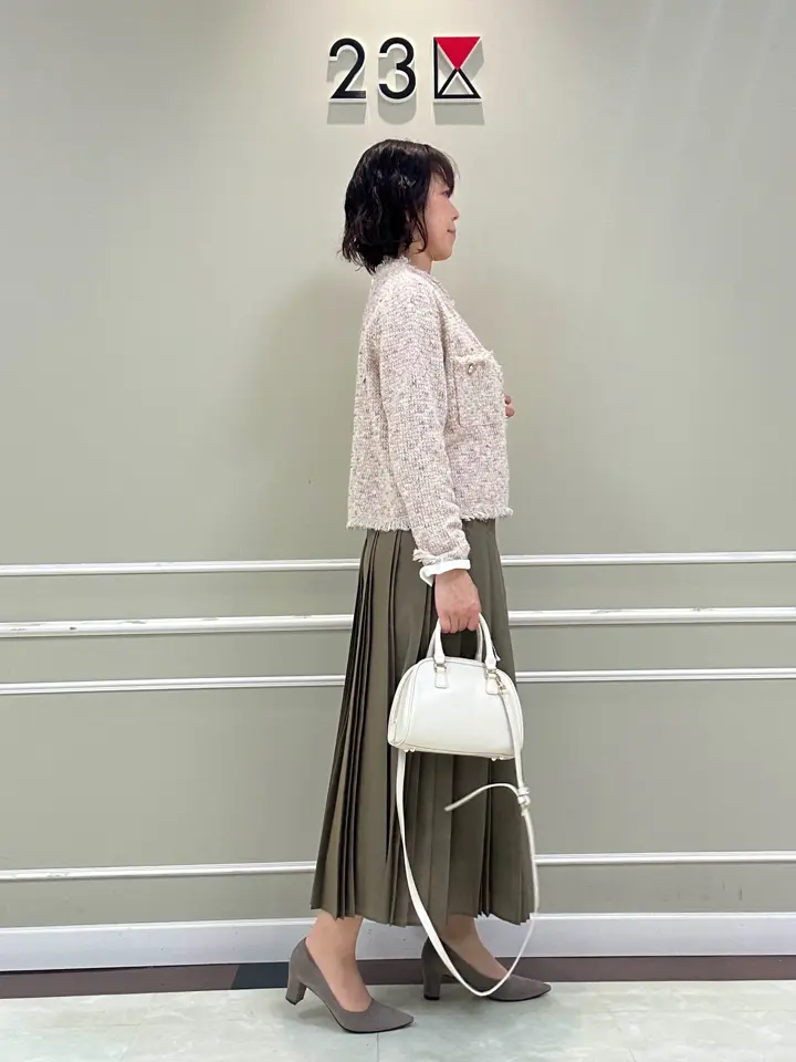 23区 助川 コーディネート画像