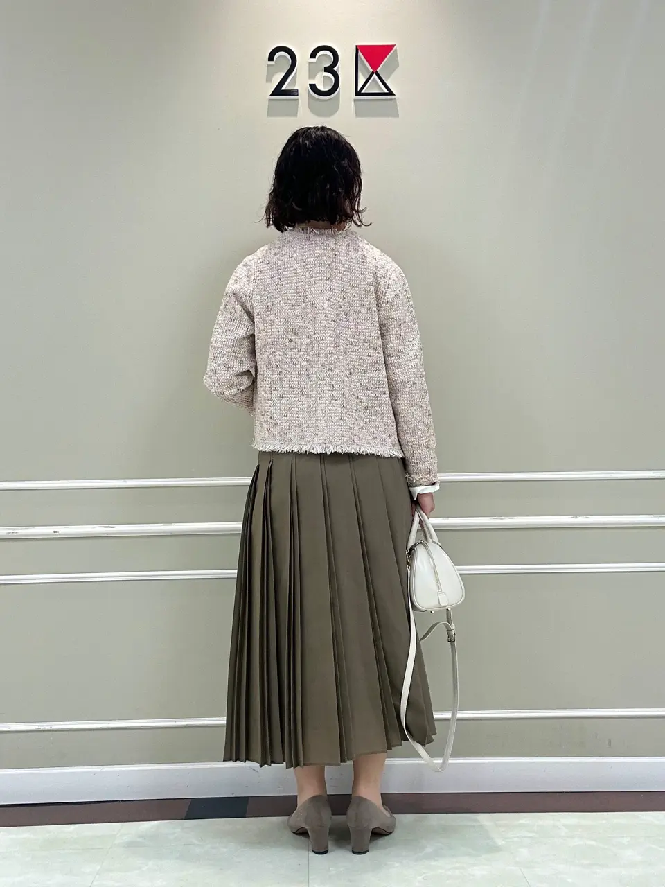 23区 助川 コーディネート画像