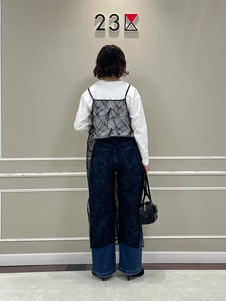 23区 助川 コーディネート画像