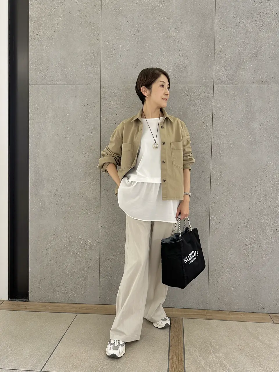  スタッフ コーディネート画像