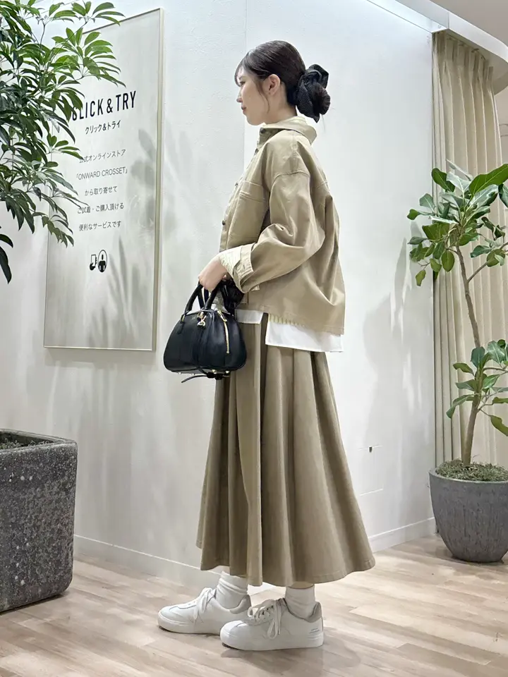 23区 タハラ コーディネート画像