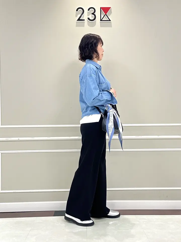 23区 助川 コーディネート画像