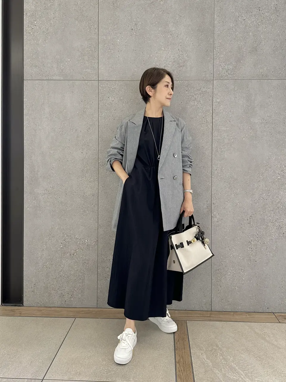  スタッフ コーディネート画像