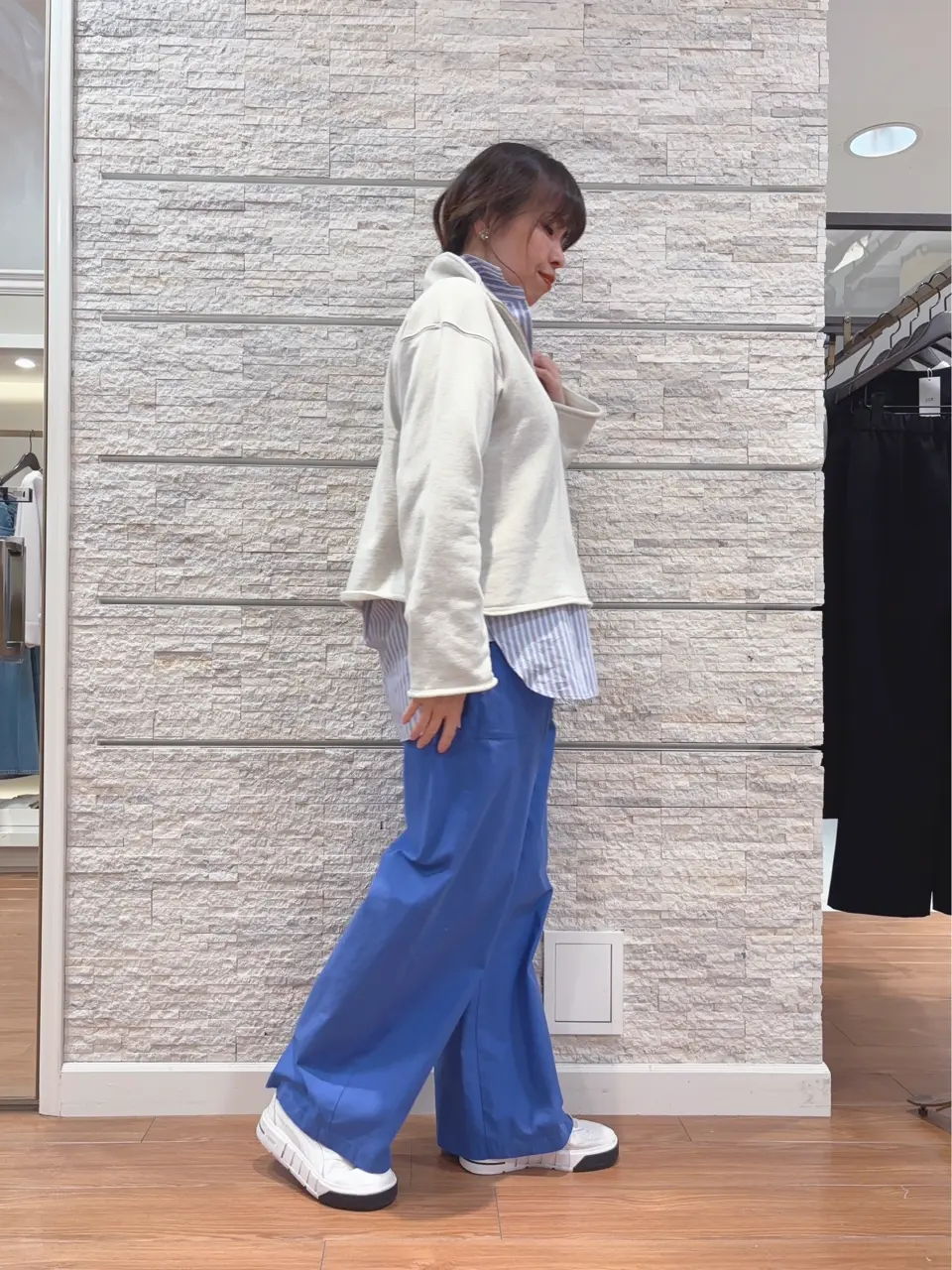 23区 犬塚 コーディネート画像