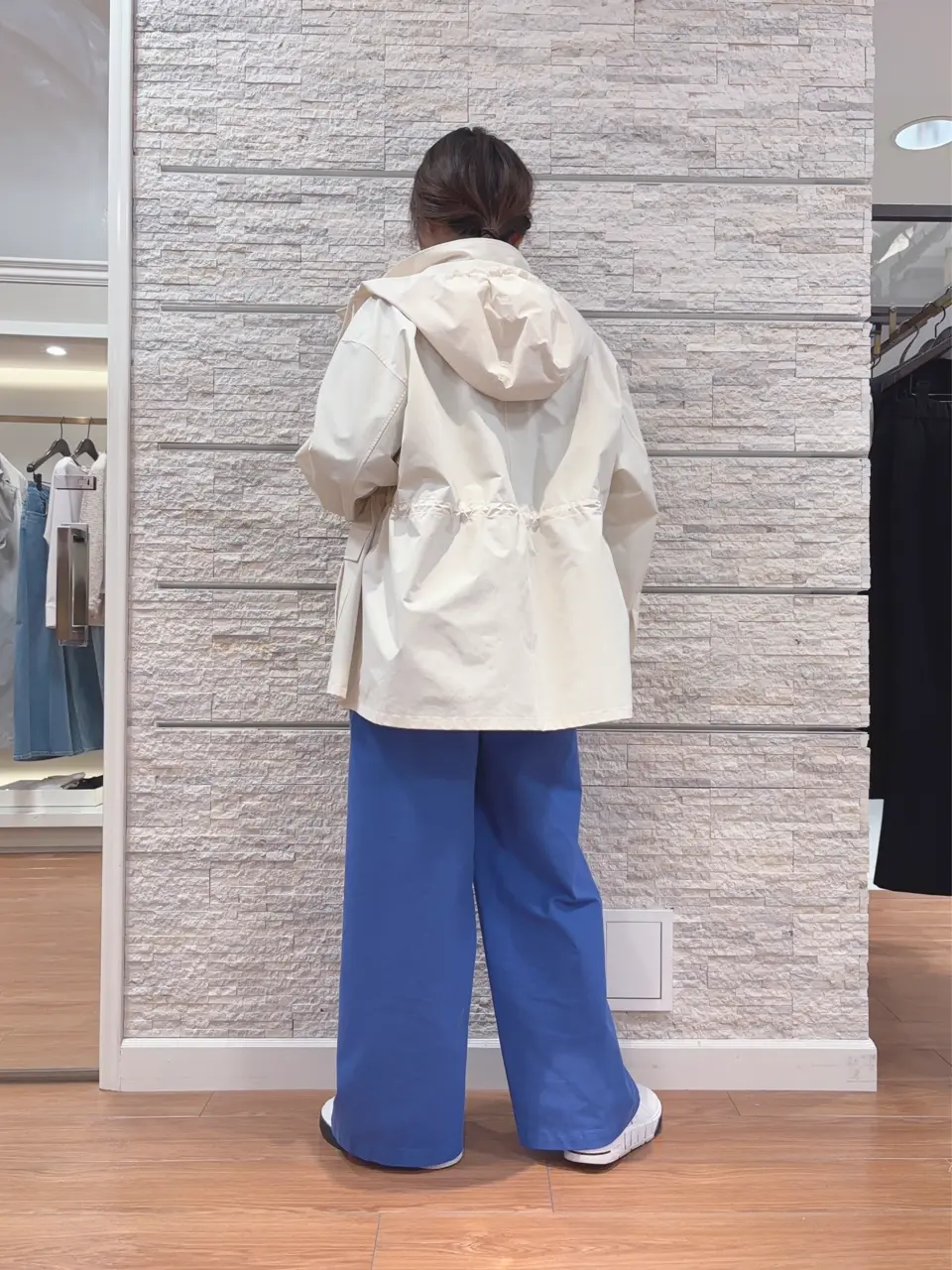 23区 犬塚 コーディネート画像