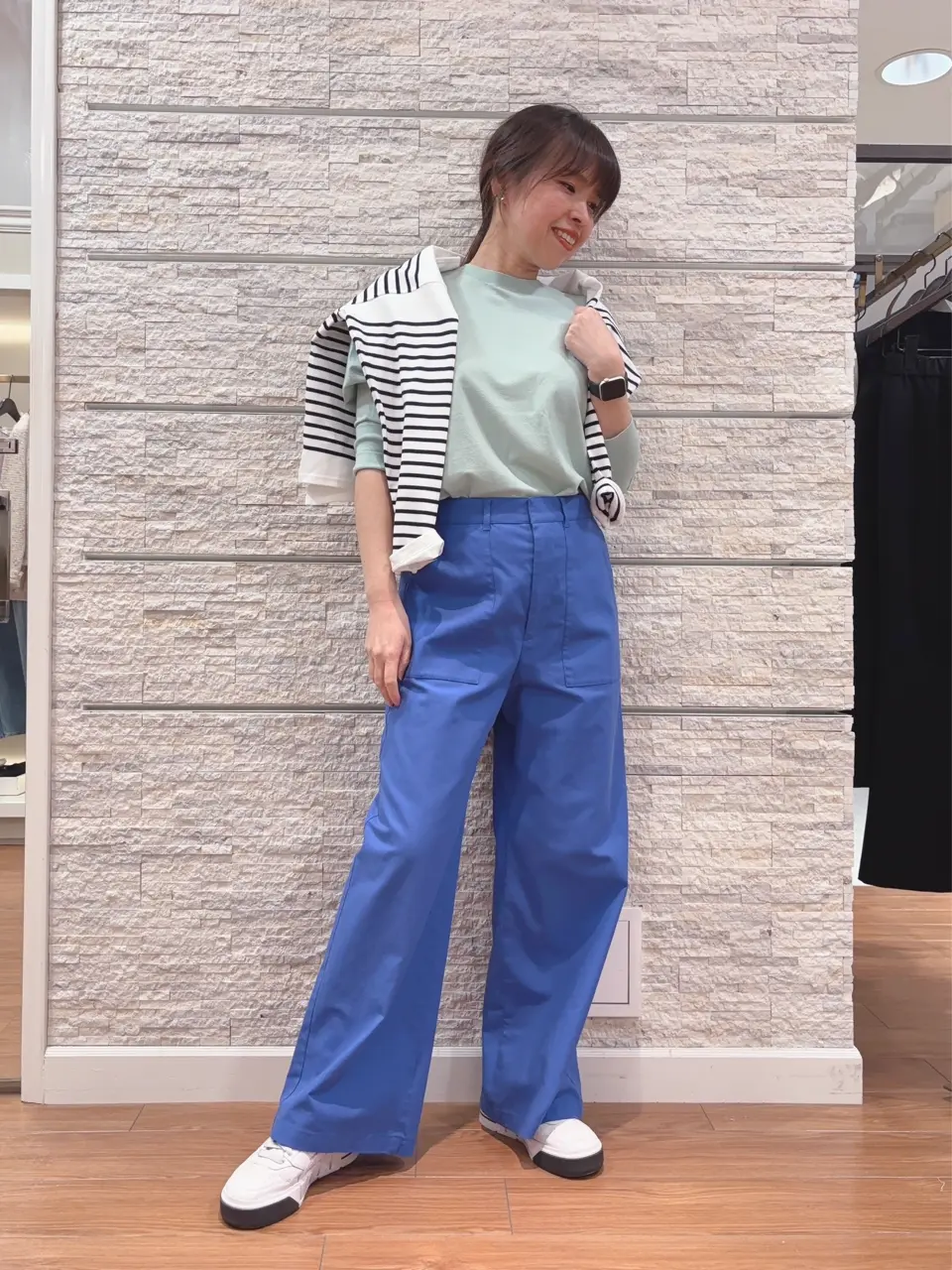 23区 犬塚 コーディネート画像