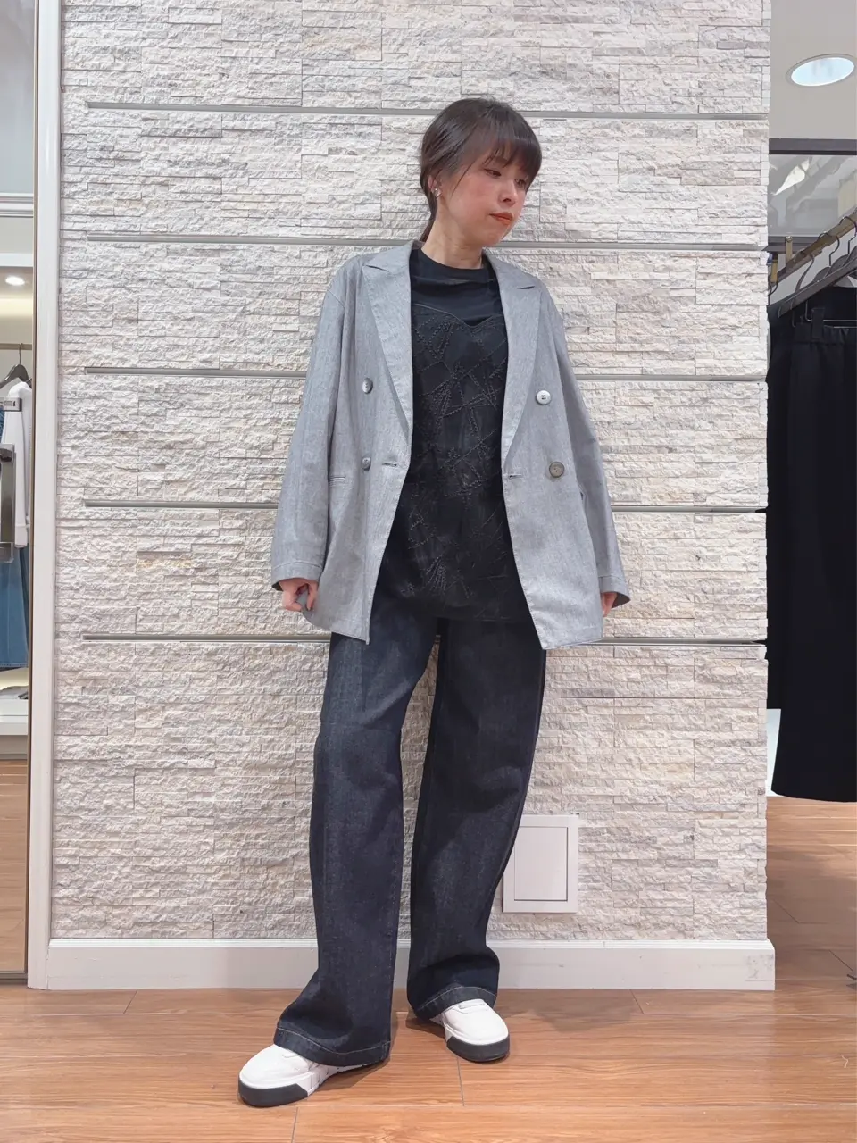  犬塚 コーディネート画像