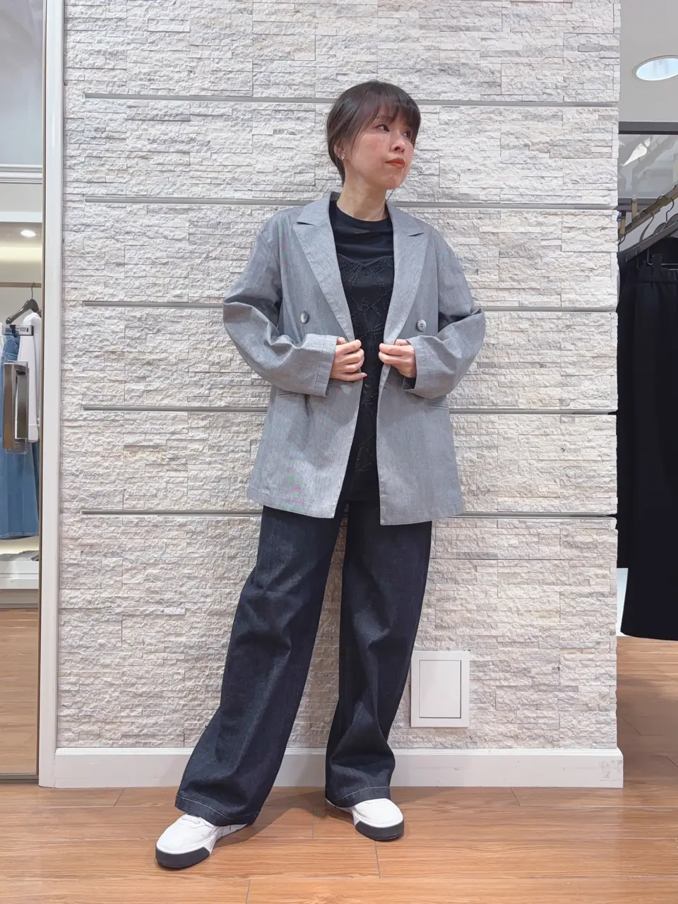 23区 犬塚 コーディネート画像