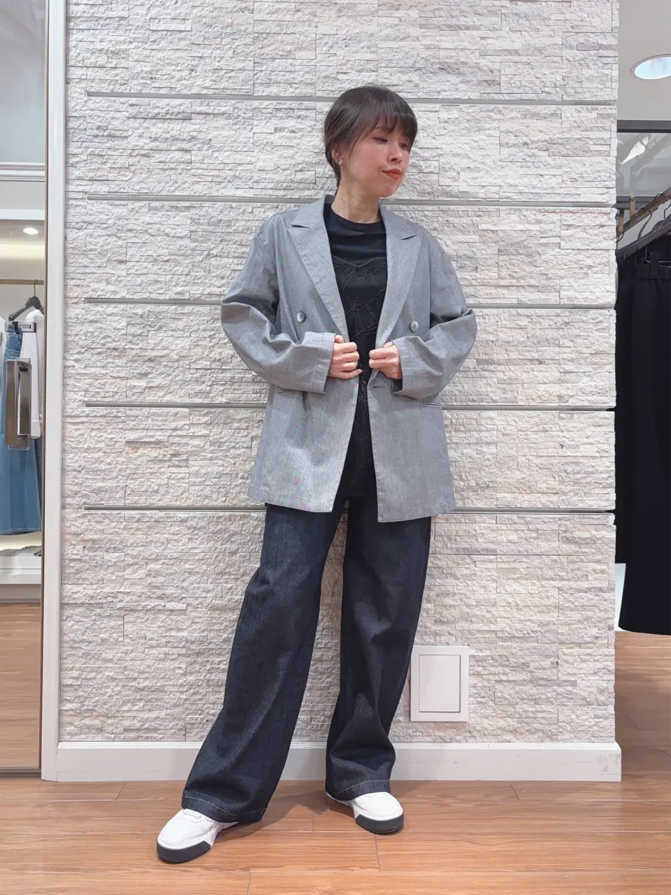 23区 犬塚 コーディネート画像