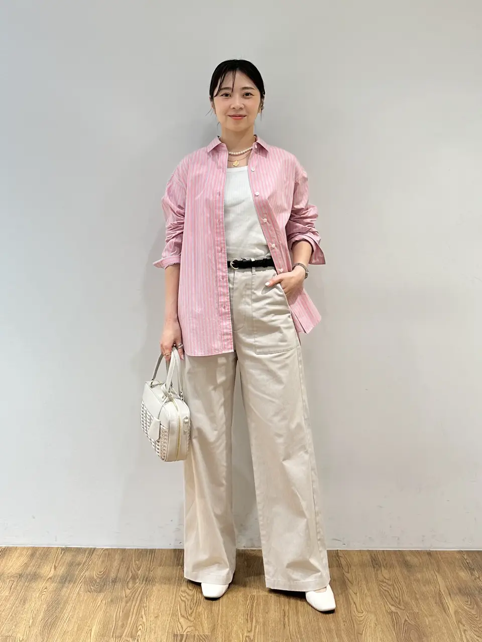  西嶋 コーディネート画像