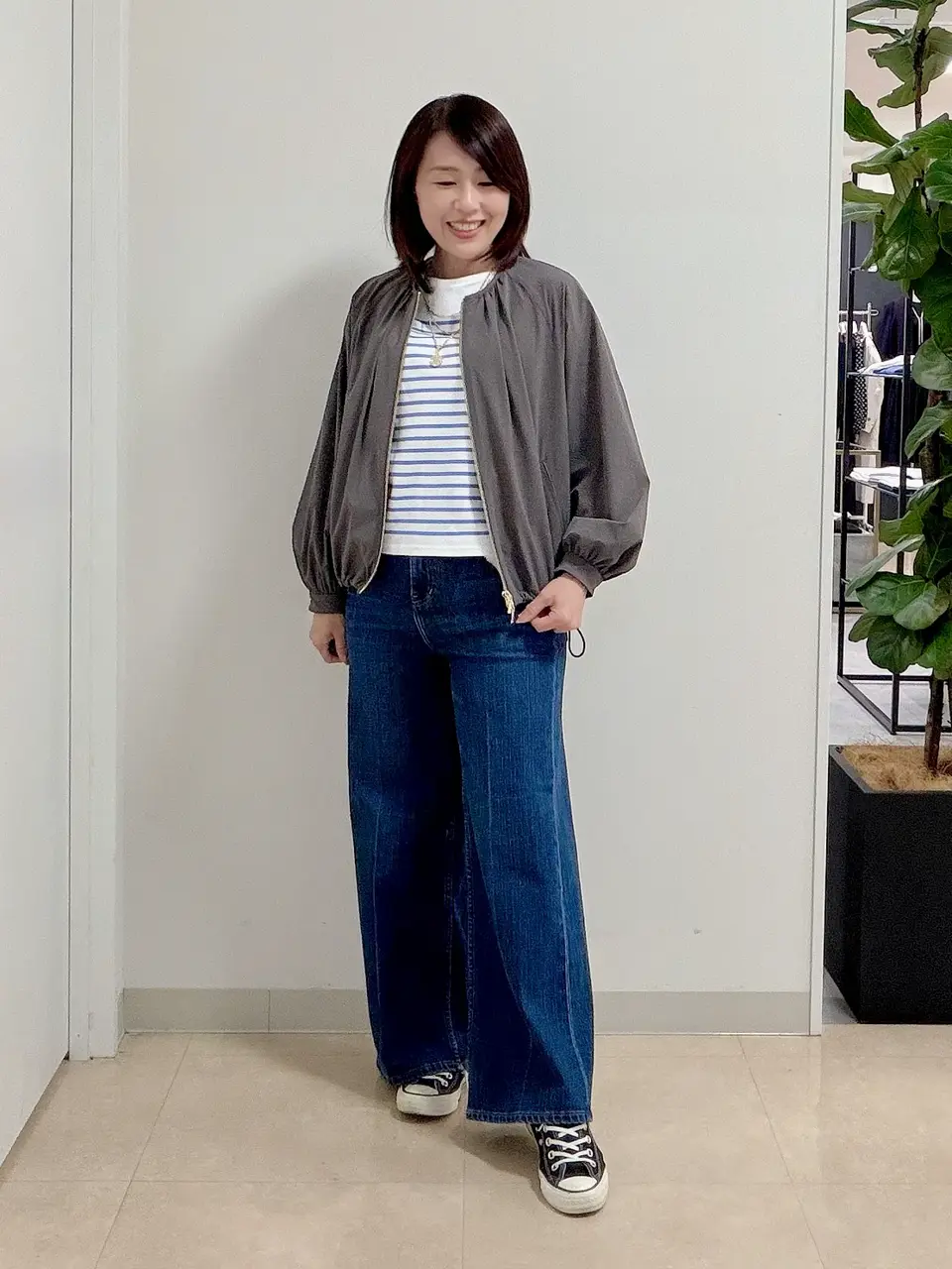  宇井 コーディネート画像