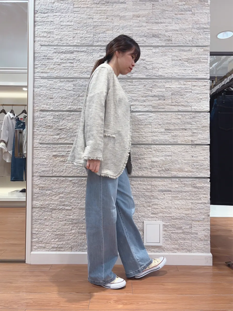 23区 犬塚 コーディネート画像