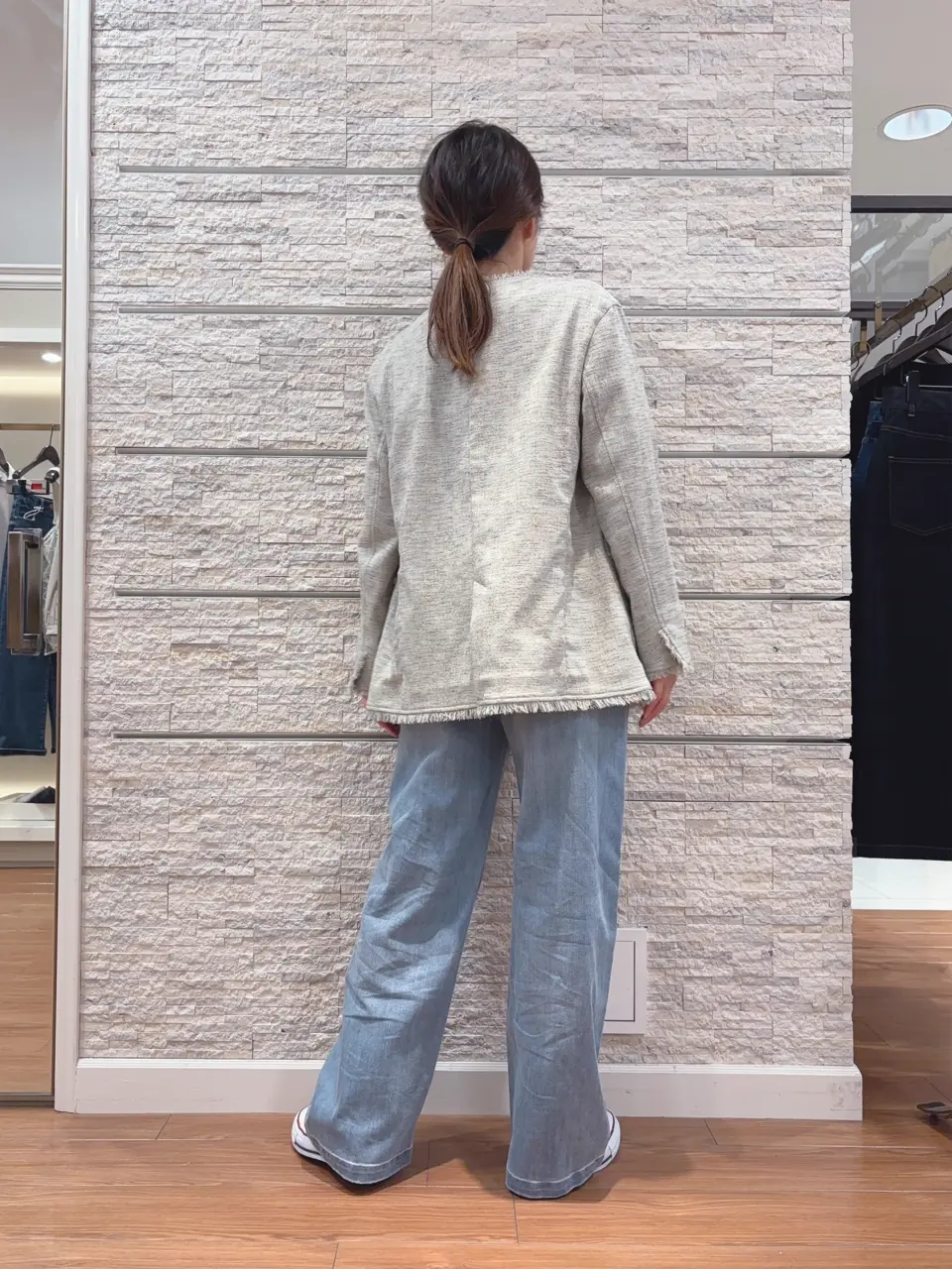 23区 犬塚 コーディネート画像