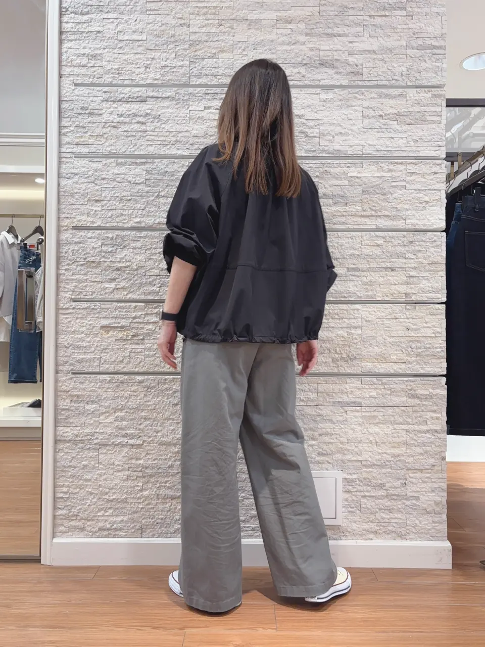 23区 犬塚 コーディネート画像