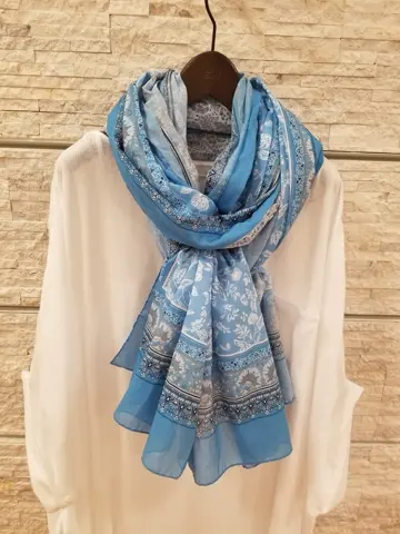 23区 MAKIKO コーディネート画像