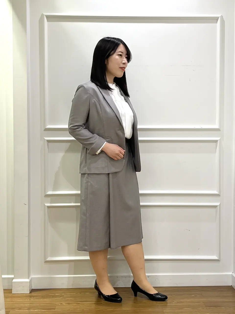 J.PRESS LADIES スタッフ コーディネート画像