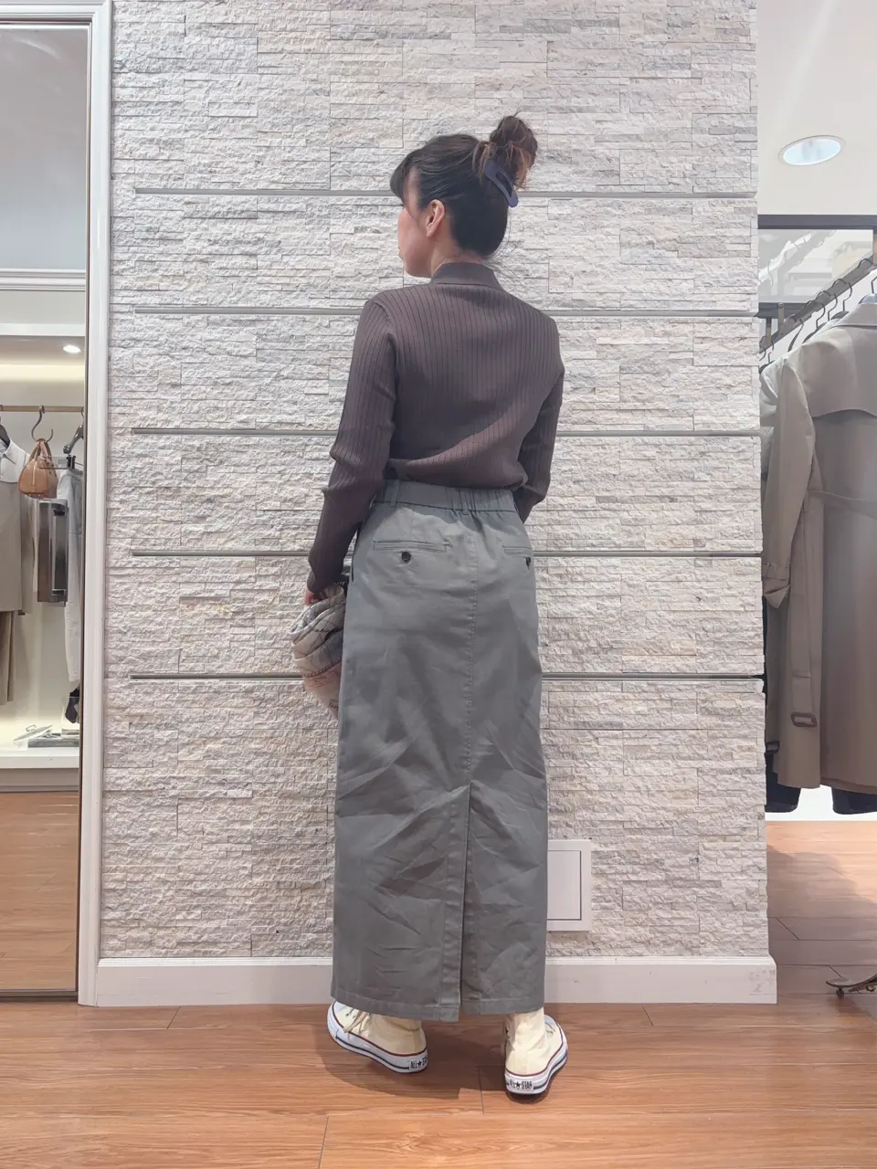 23区 犬塚 コーディネート画像