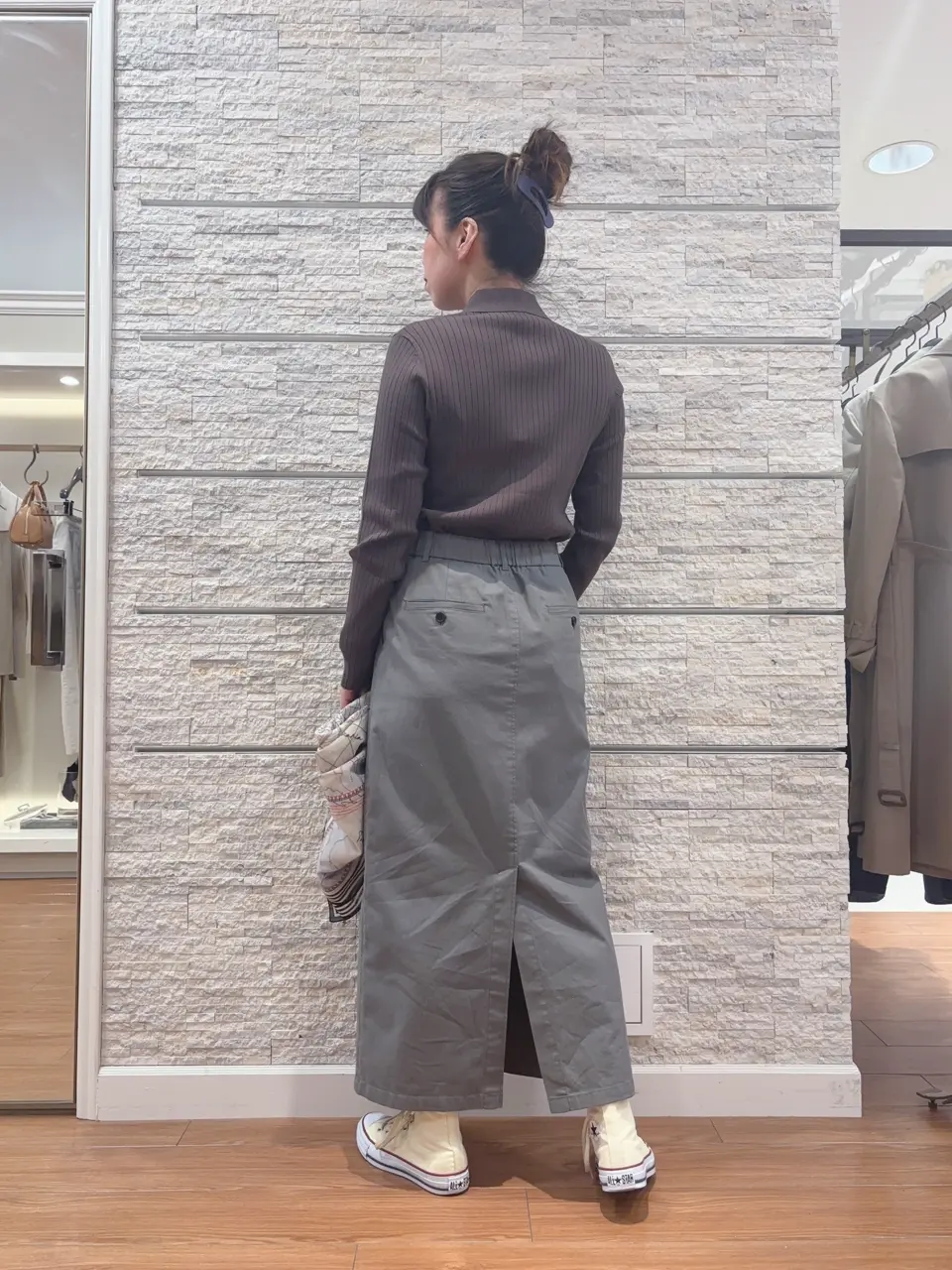 23区 犬塚 コーディネート画像