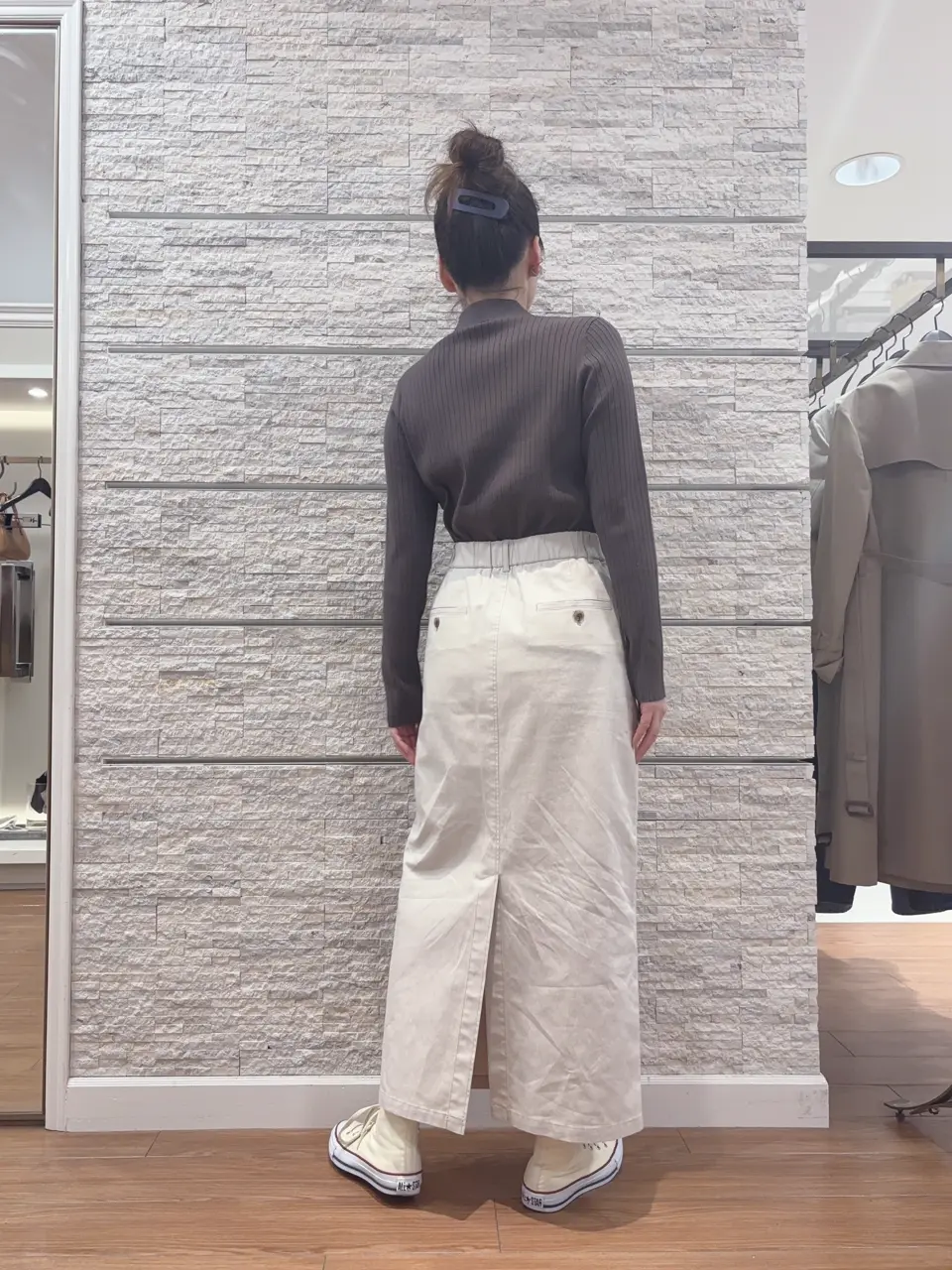 23区 犬塚 コーディネート画像