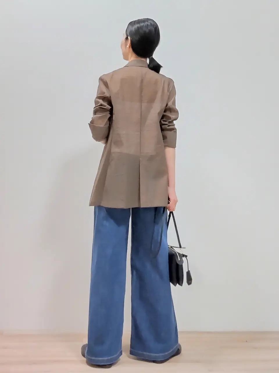 23区 虎走 コーディネート画像