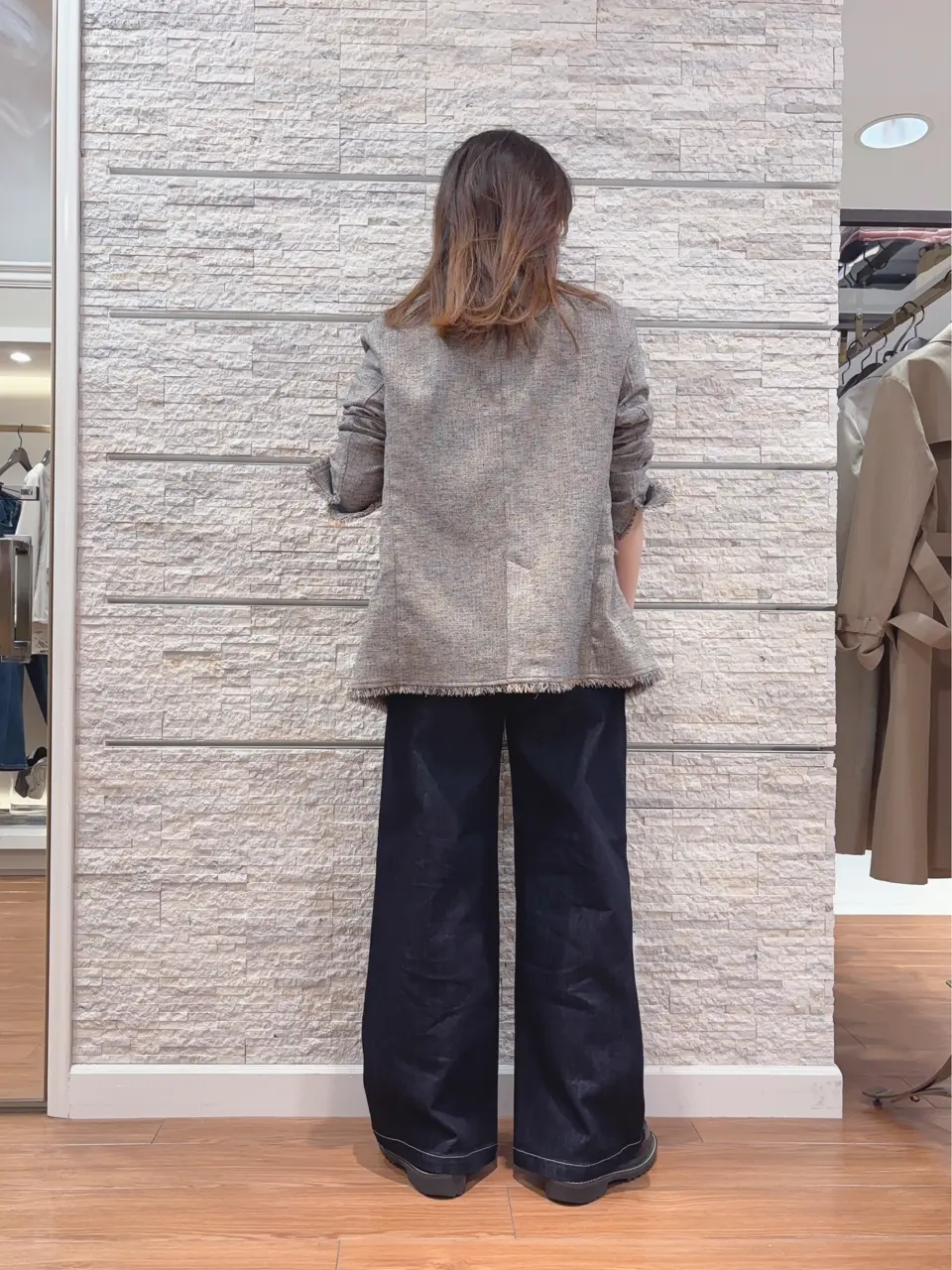 23区 犬塚 コーディネート画像