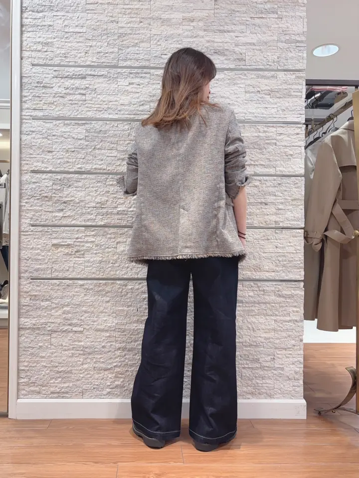 23区 犬塚 コーディネート画像