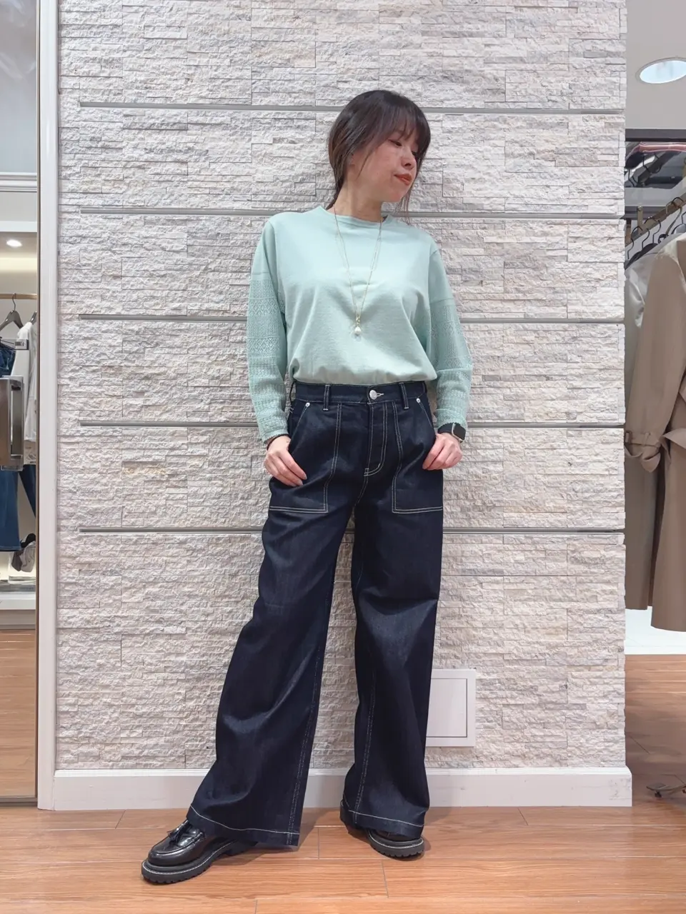 23区 犬塚 コーディネート画像