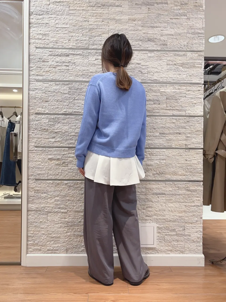 23区 犬塚 コーディネート画像