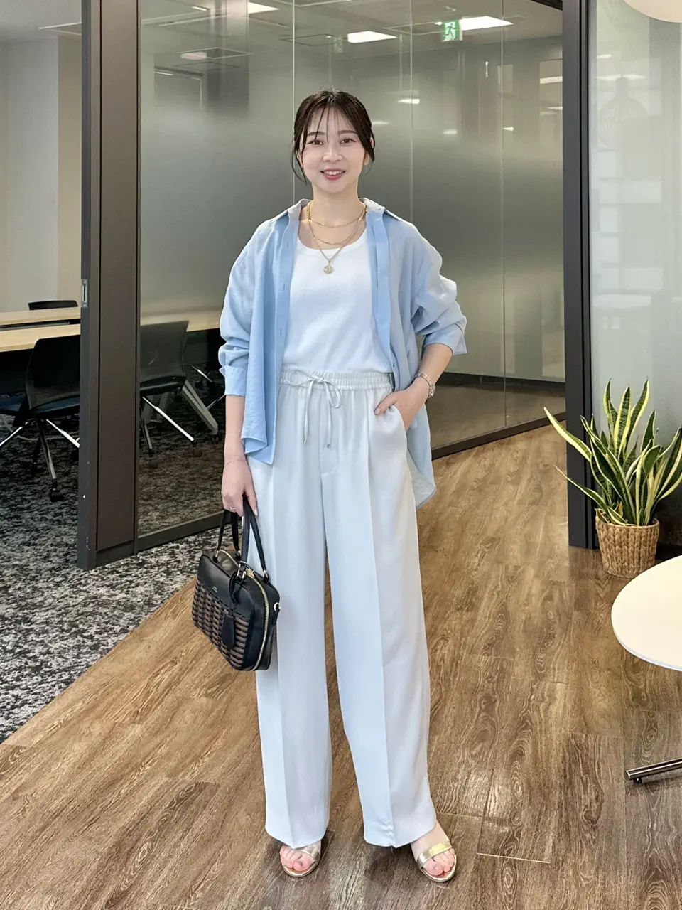 23区 西嶋 コーディネート画像