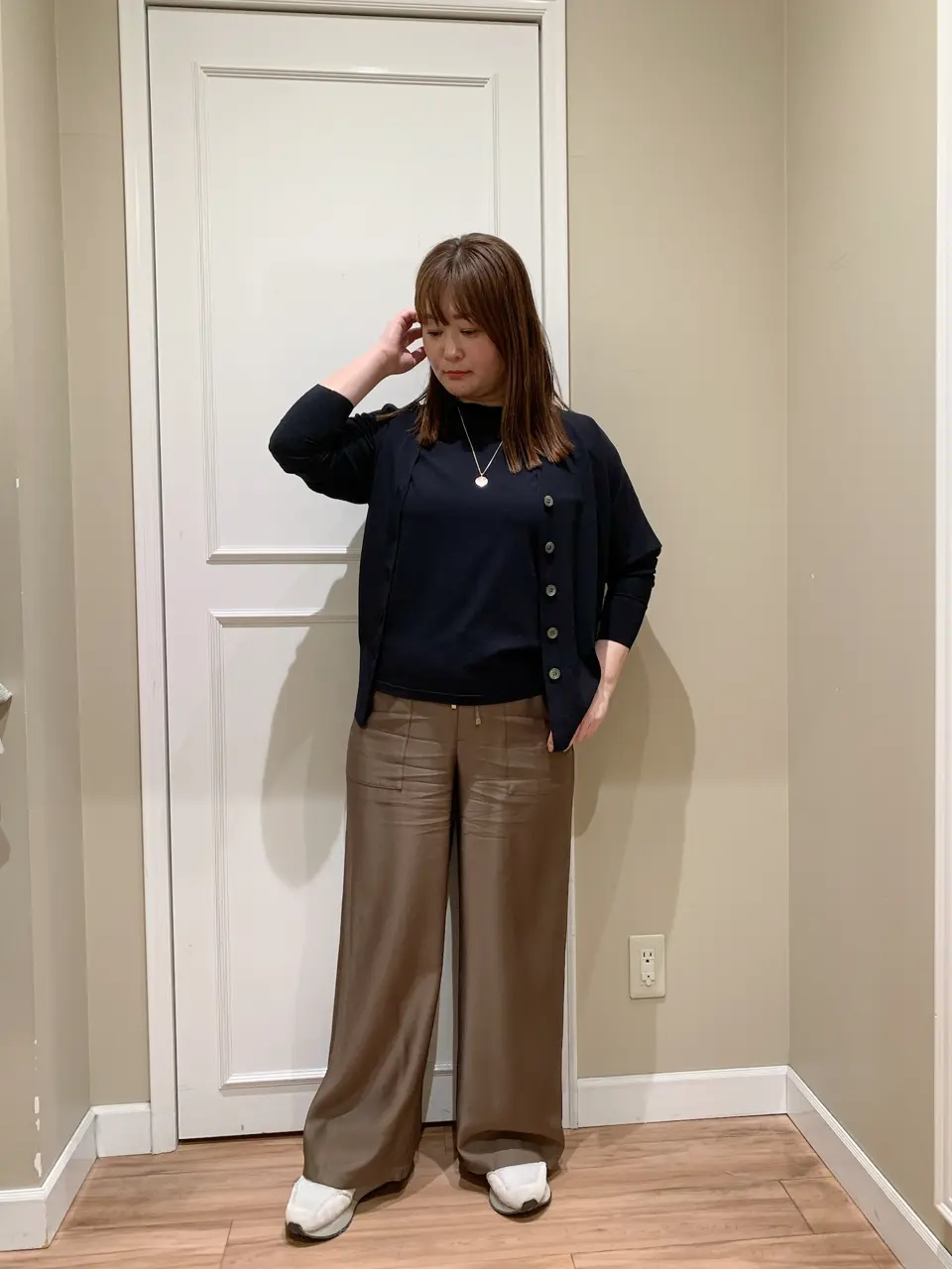  江川 コーディネート画像