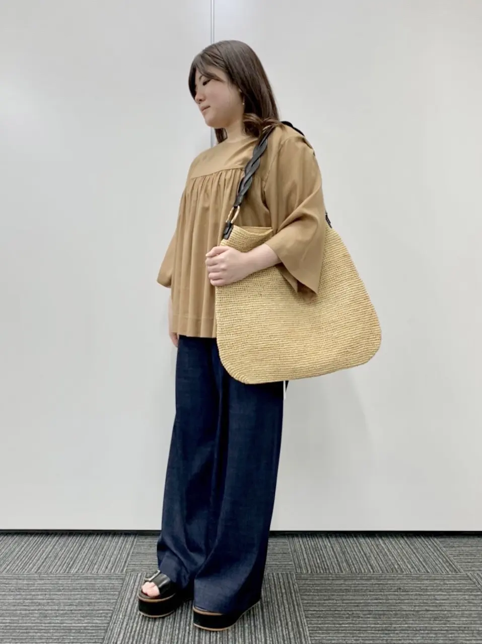  スタッフ コーディネート画像