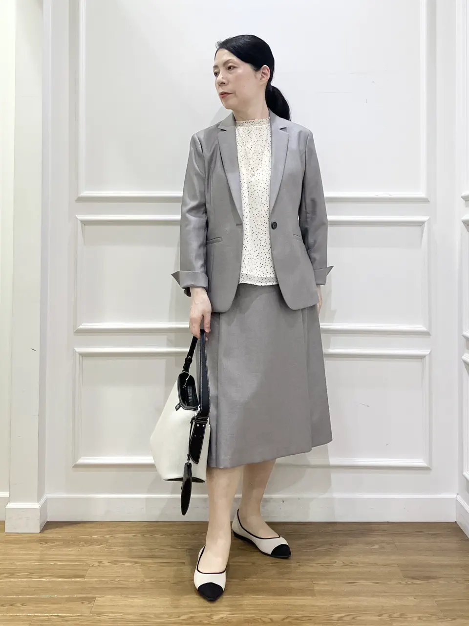 J.PRESS LADIES スタッフ コーディネート画像