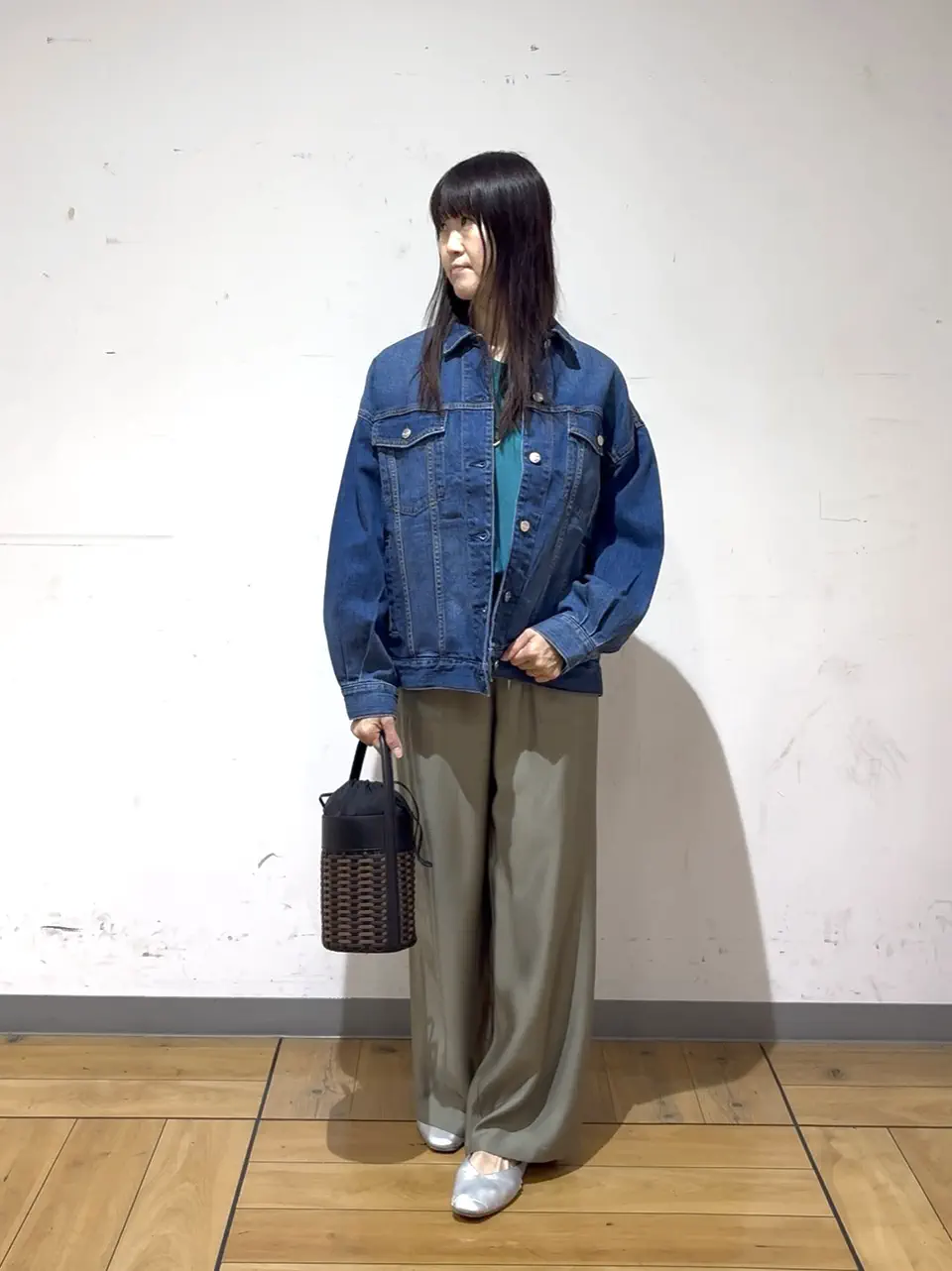  スタッフ コーディネート画像