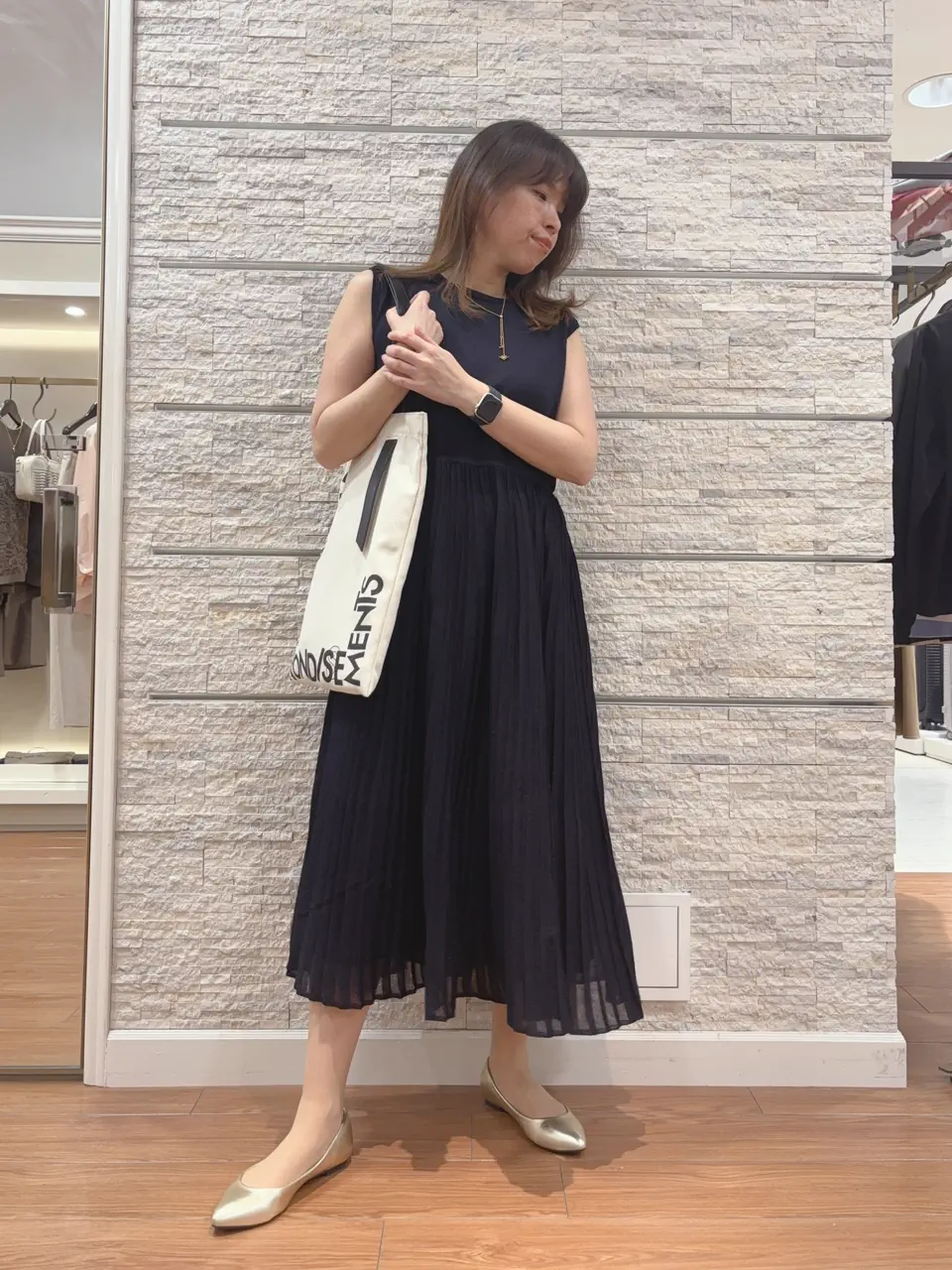 23区 犬塚 コーディネート画像