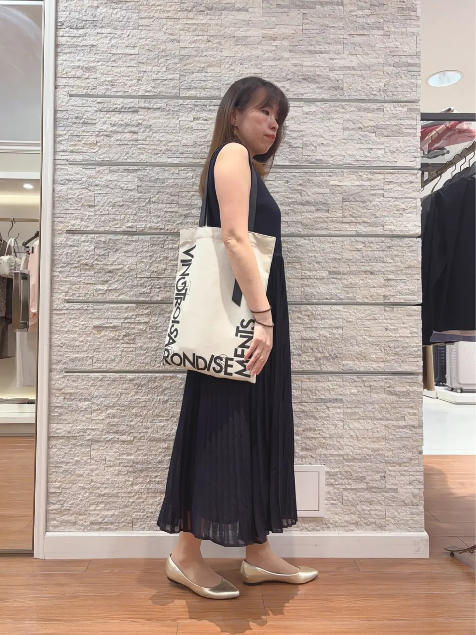 23区 犬塚 コーディネート画像